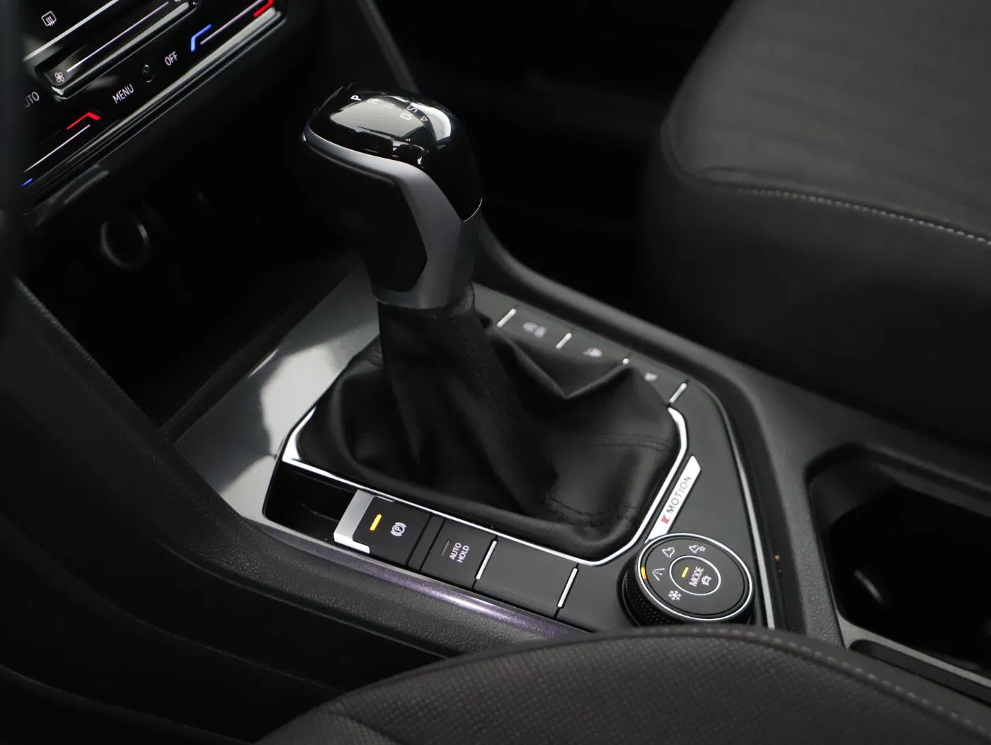 VW Tiguan Allspace 2.0 TDI 4M | Bild 21 von 25