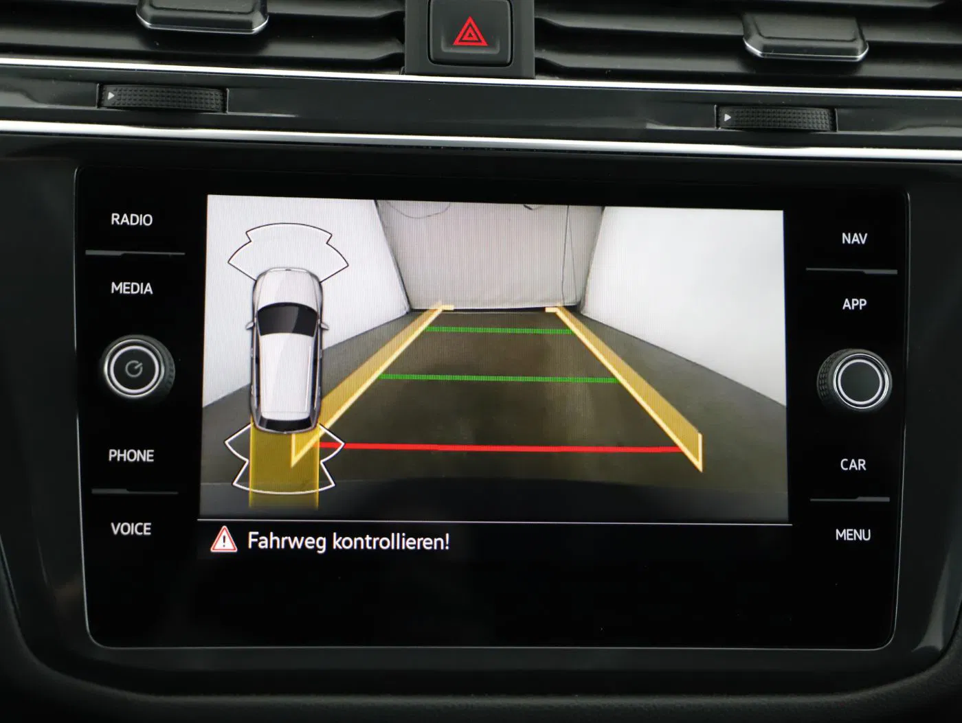 VW Tiguan Allspace 2.0 TDI 4M | Bild 19 von 25