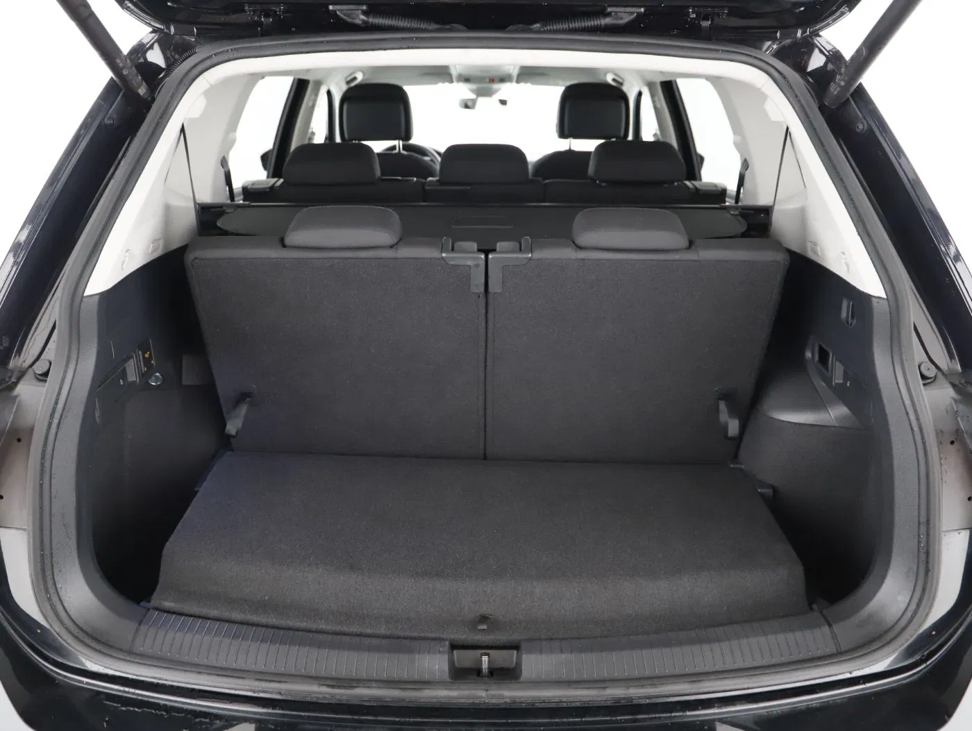 VW Tiguan Allspace 2.0 TDI 4M | Bild 23 von 25