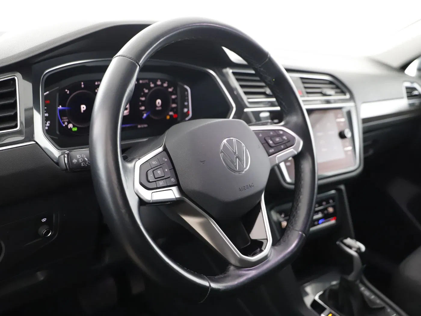 VW Tiguan Allspace 2.0 TDI 4M | Bild 12 von 24
