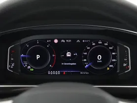 VW Tiguan Allspace 2.0 TDI 4M | Thumbnail 13 von 24