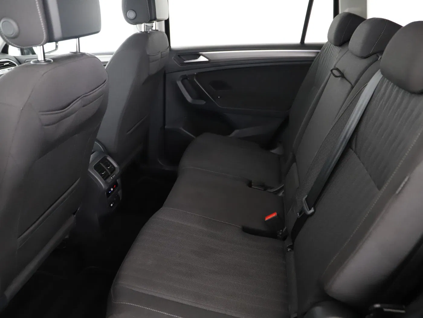 VW Tiguan Allspace 2.0 TDI 4M | Bild 21 von 24