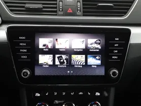 Skoda Superb Combi 2.0 TDI Ambition | Thumbnail 18 von 28
