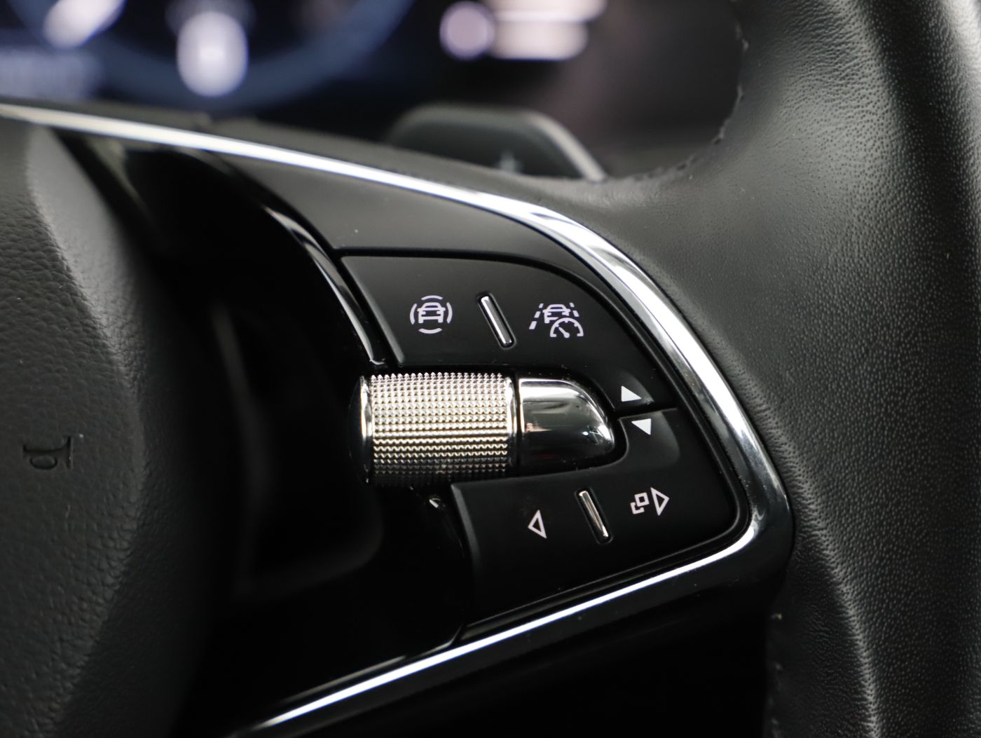 Skoda Superb Combi 2.0 TDI Ambition | Bild 15 von 28