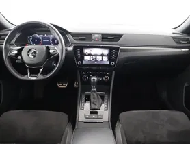 Skoda Superb Combi 1.4TSI iV | Thumbnail 11 von 28