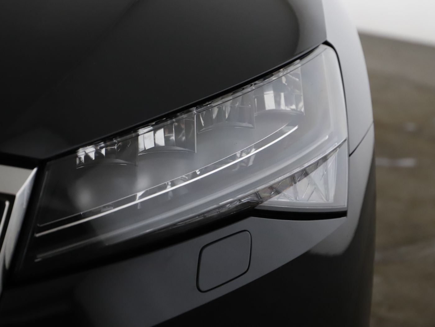 Skoda Superb Combi 2.0 TDI Style DSG | Bild 28 von 28