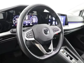 VW Golf VIII Var 2.0TDI Life DSG | Thumbnail 12 von 23