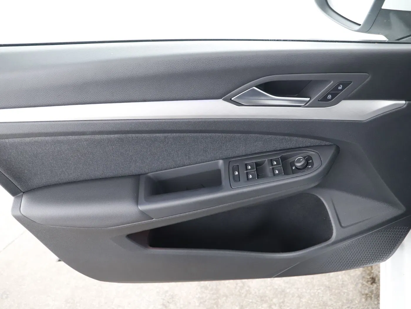 VW Golf VIII Var 2.0TDI Life DSG | Bild 7 von 22
