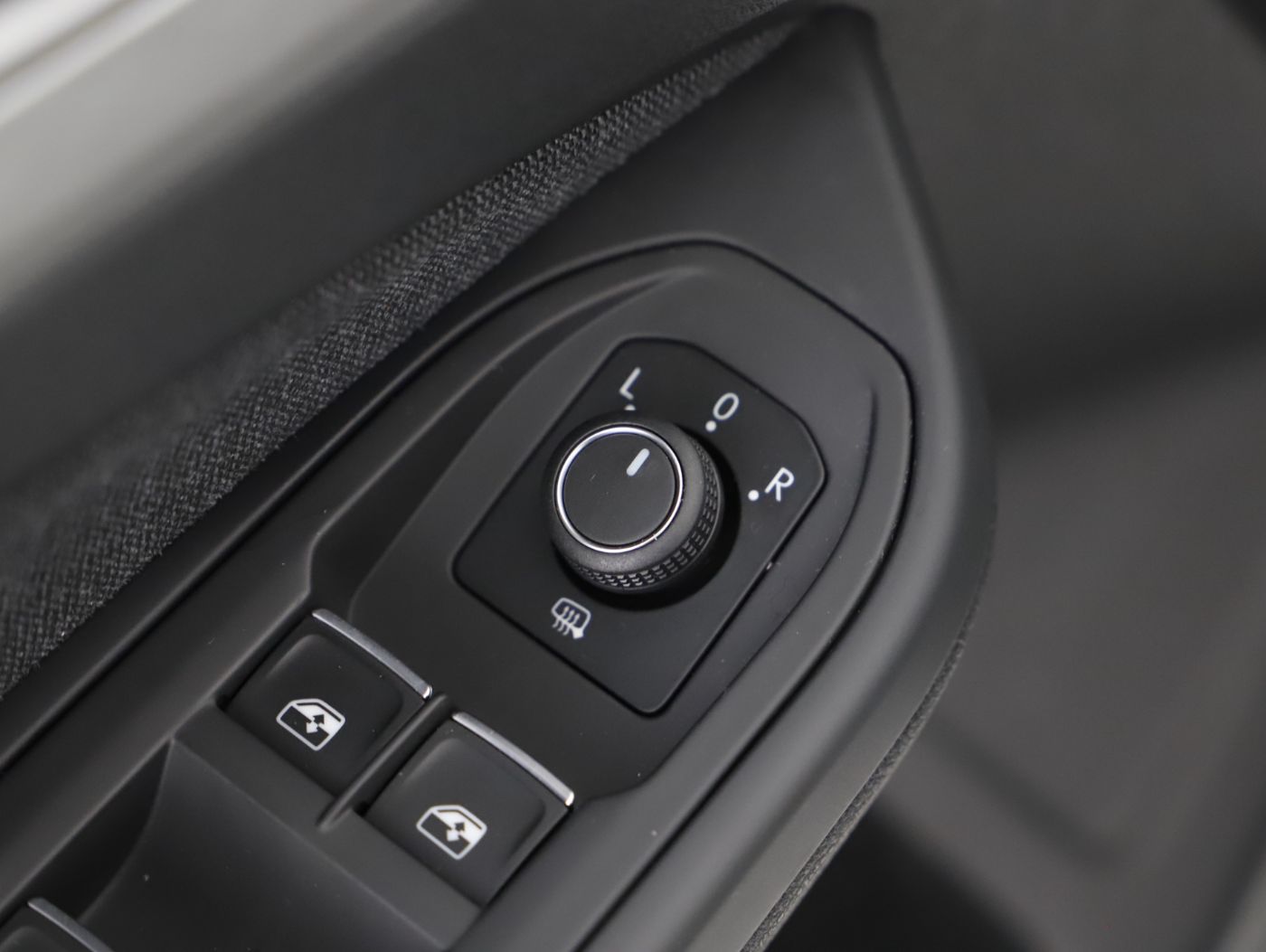VW Golf VIII Var 2.0TDI Life DSG | Bild 8 von 22