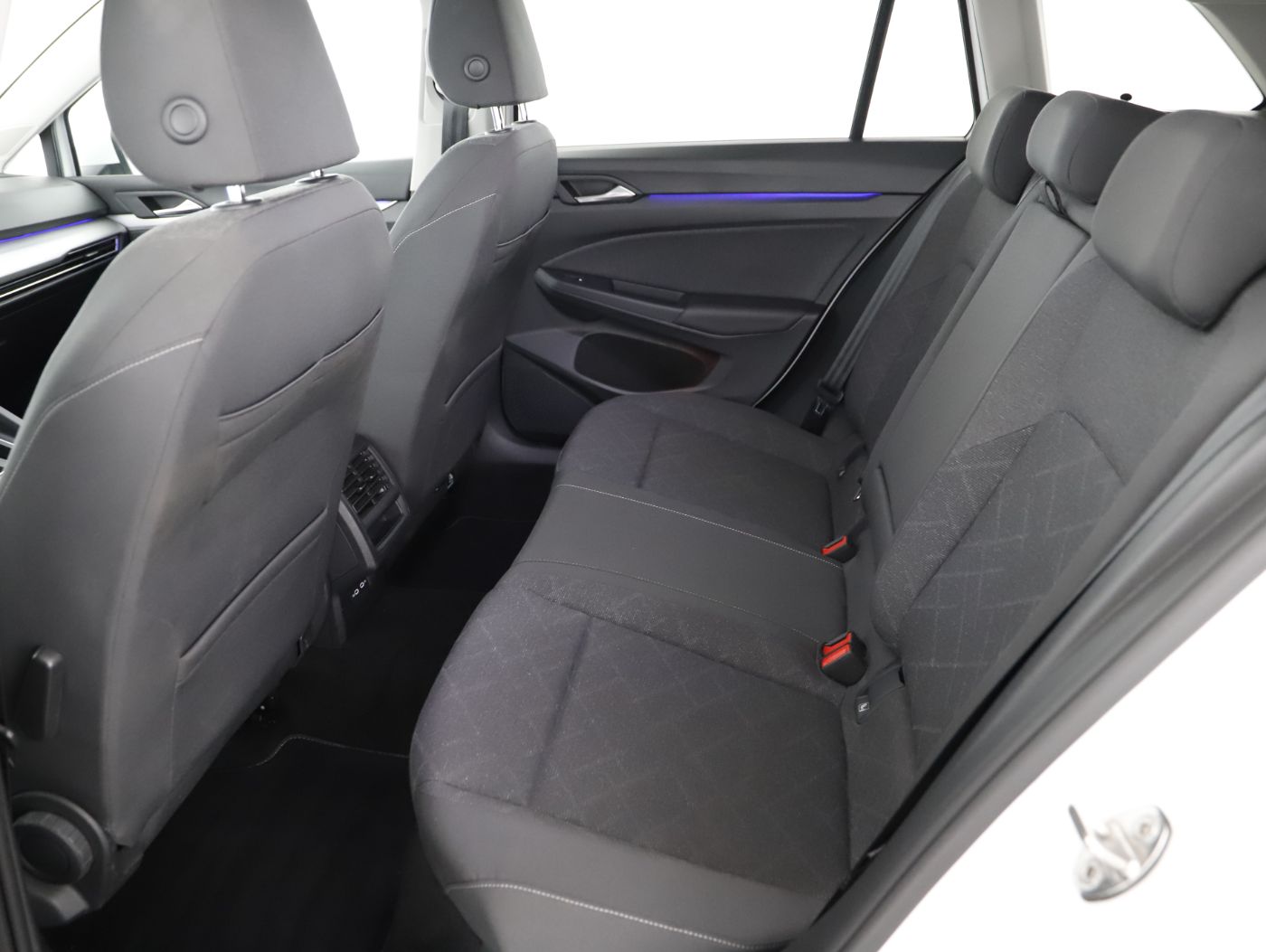 VW Golf VIII Var 2.0TDI Life DSG | Bild 21 von 22