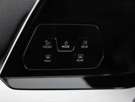 VW Golf VIII Var 2.0TDI Life DSG | Thumbnail 9 von 22