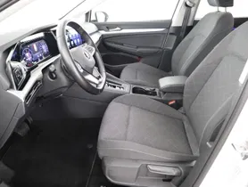 VW Golf VIII Var 2.0TDI Life DSG | Thumbnail 10 von 22
