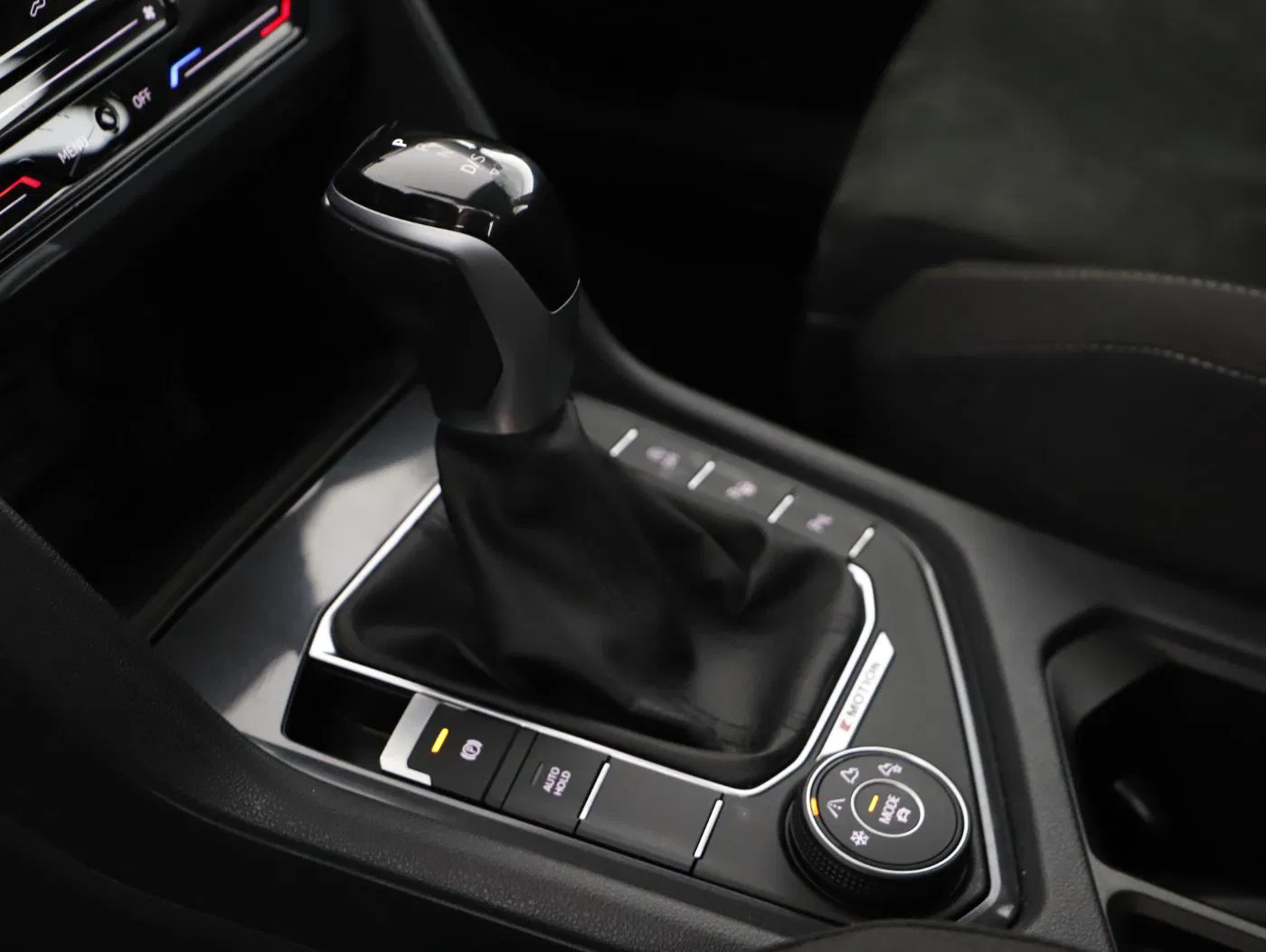 VW Tiguan Allsp. Life 2.0 TDI 4Mot. DSG 7-SITZE | Bild 21 von 24