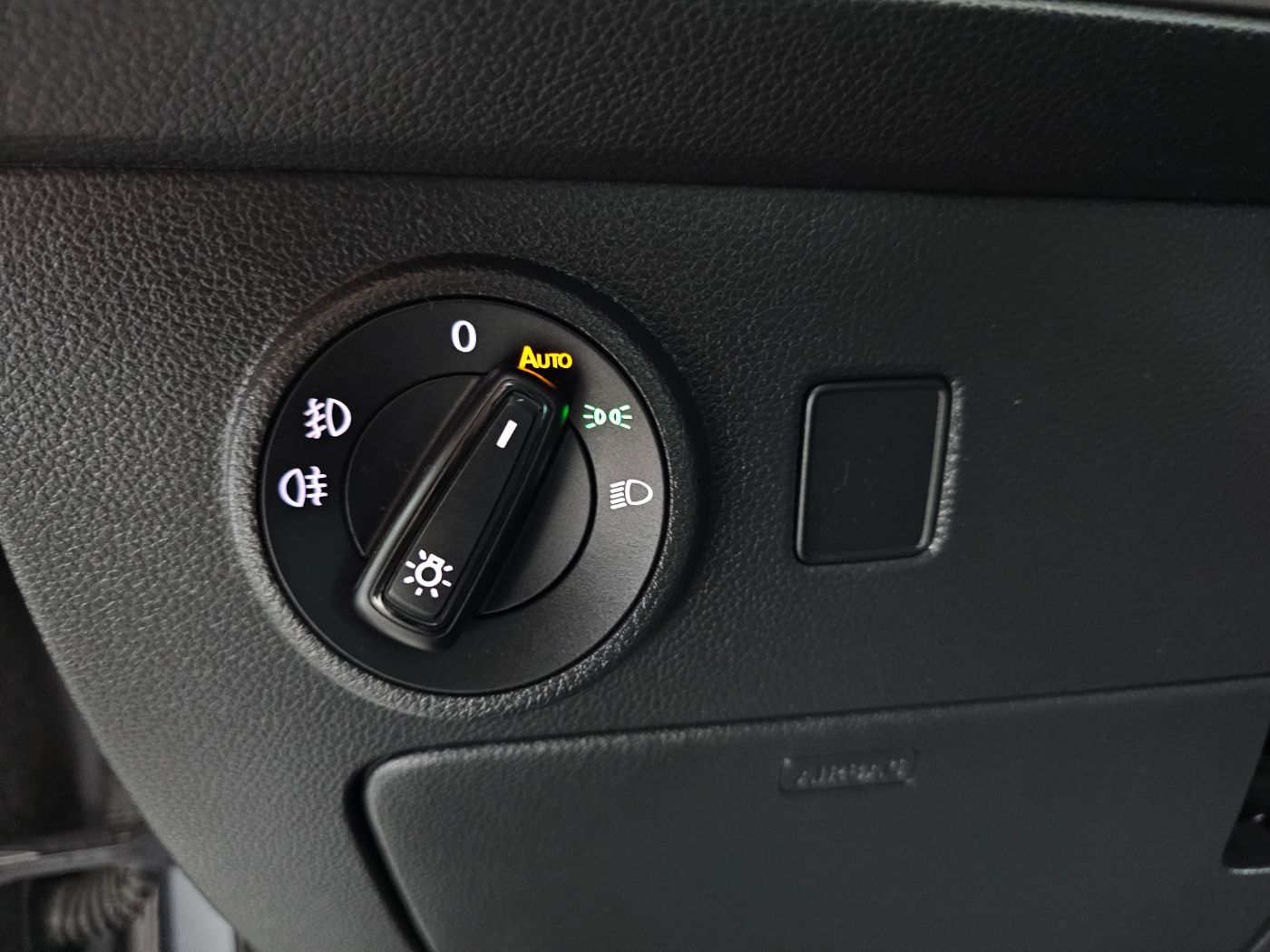 Seat Ateca 2.0 TSI 4Drive Xperi. DSG | Bild 14 von 27