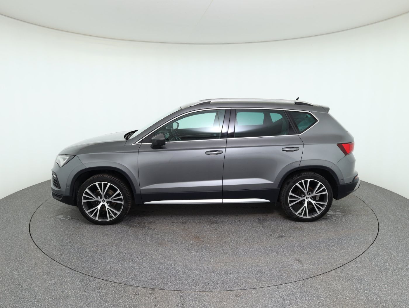 Seat Ateca 2.0 TSI 4Drive Xperi. DSG | Bild 9 von 27