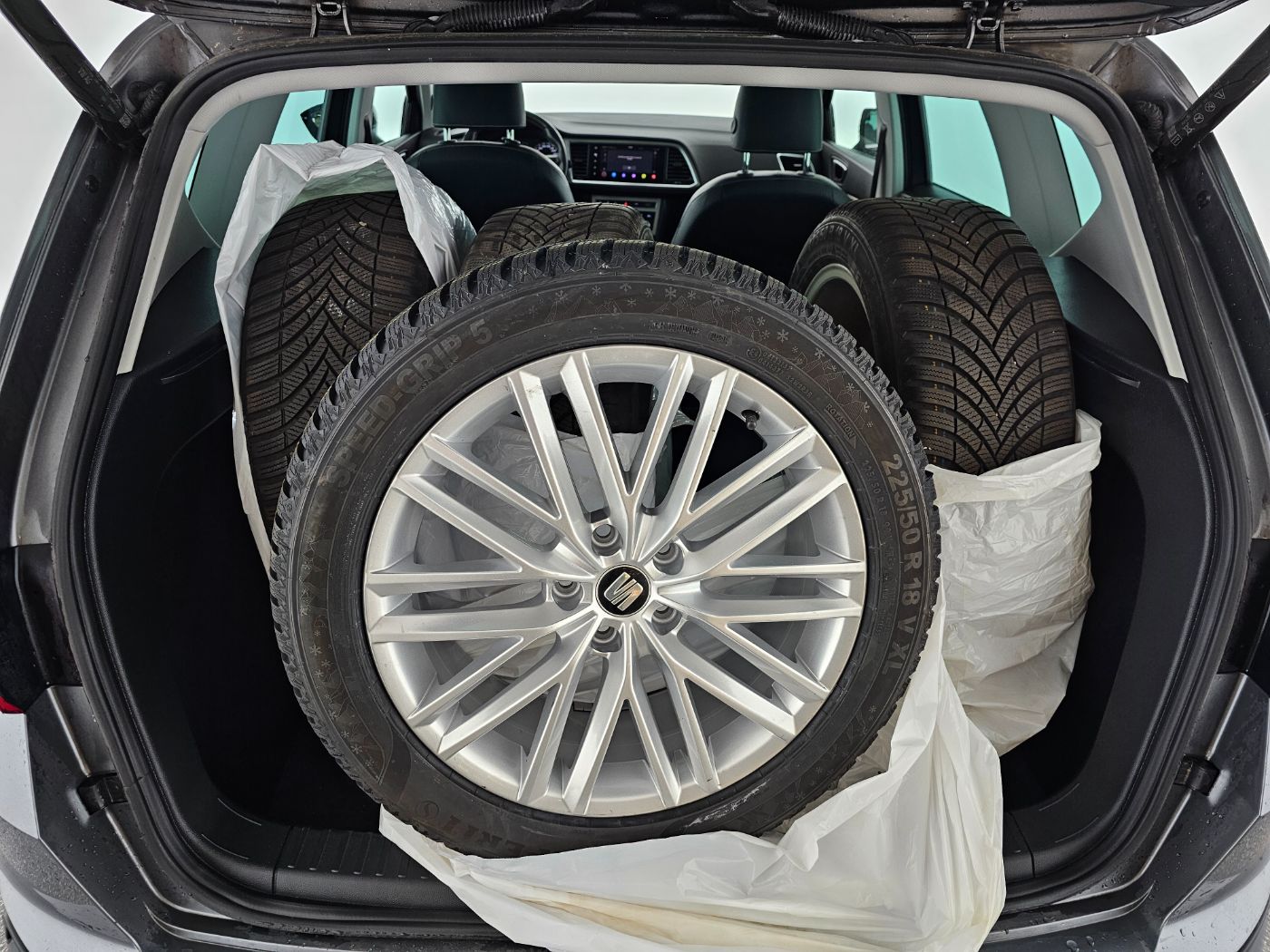 Seat Ateca 2.0 TSI 4Drive Xperi. DSG | Bild 27 von 27