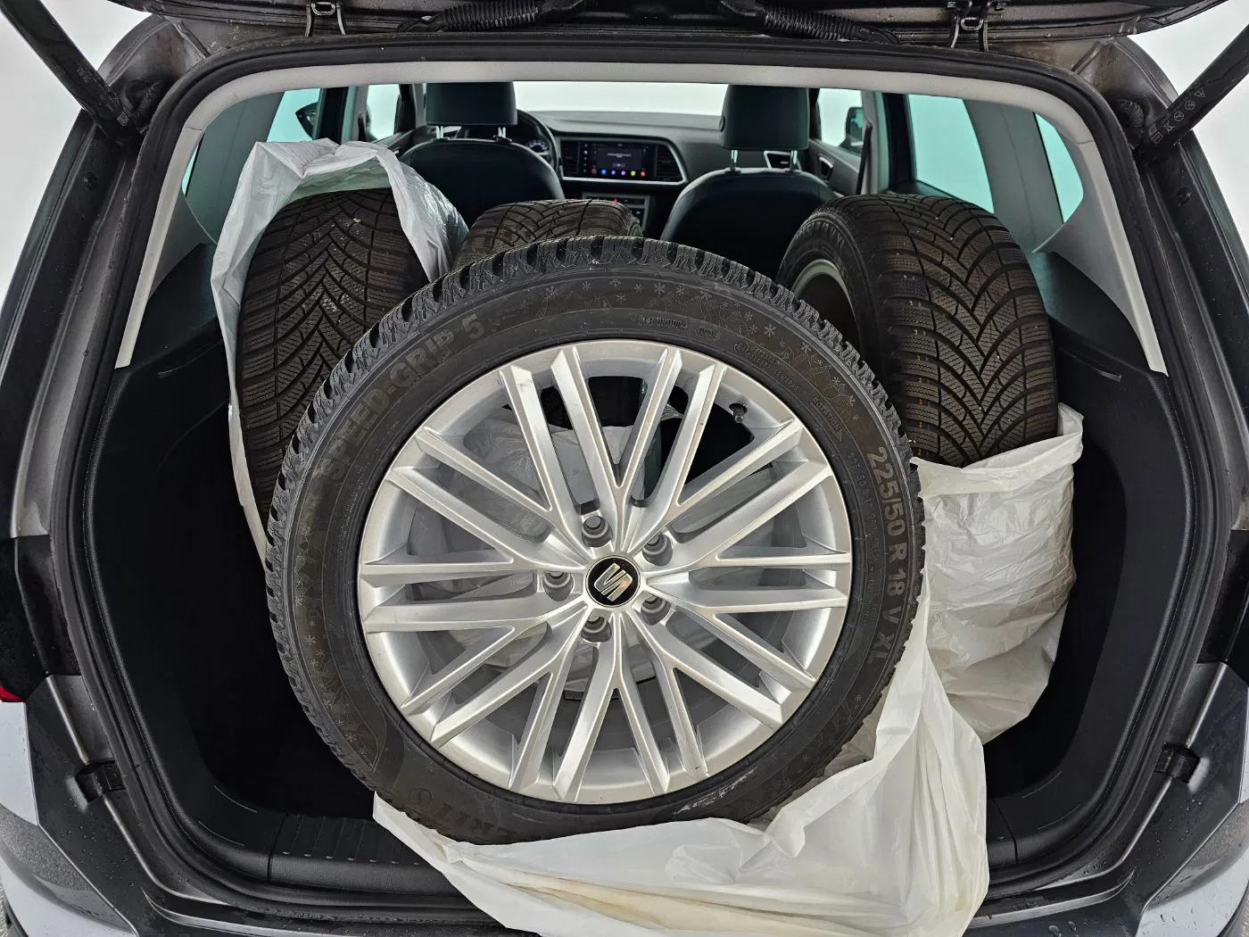 Seat Ateca 2.0 TSI 4Drive Xperi. DSG | Bild 27 von 27