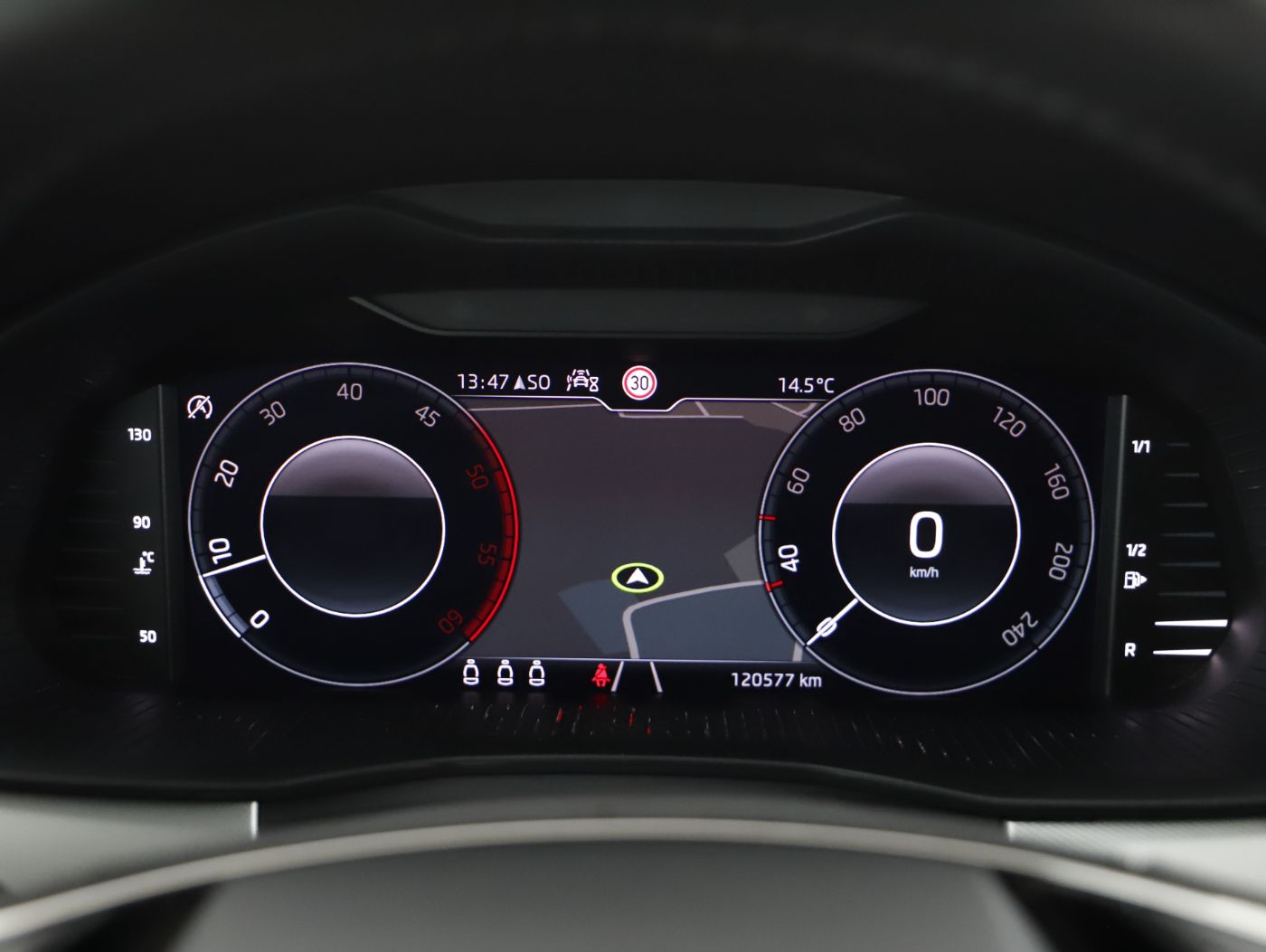 Skoda Scala 1.6 TDI Amb. | Bild 14 von 24