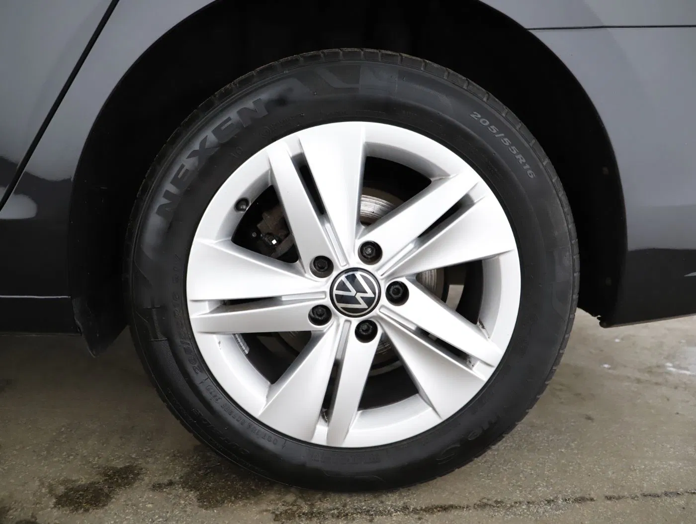 VW Golf Var. 2.0 TDI DSG | Bild 7 von 24