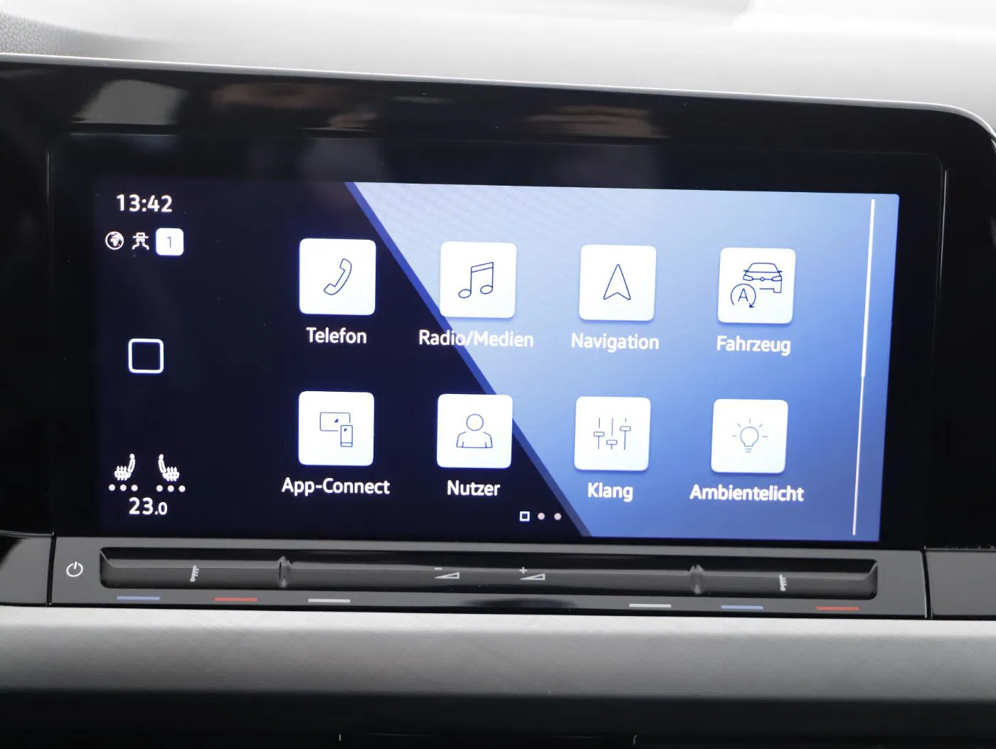 VW Golf Var. 2.0 TDI DSG | Bild 12 von 24
