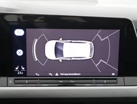 VW Golf Var. 2.0 TDI DSG | Thumbnail 15 von 24