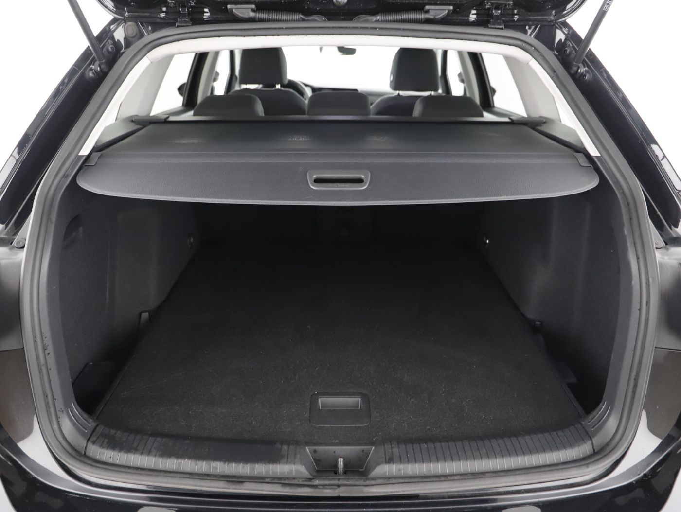 VW Golf Var. 2.0 TDI DSG | Bild 23 von 24