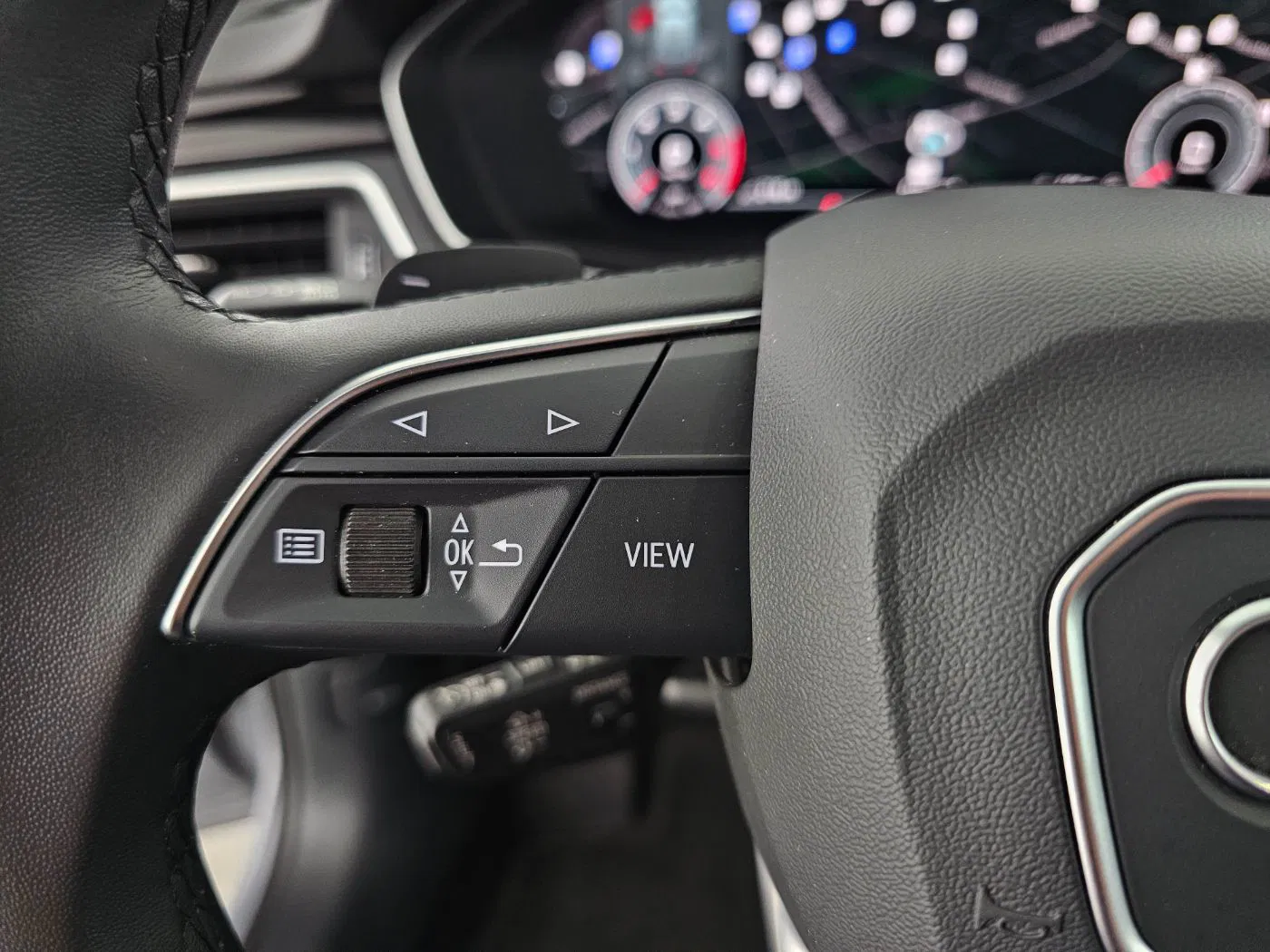 Audi A4 Allroad quattro 40TDI DSG | Bild 17 von 28