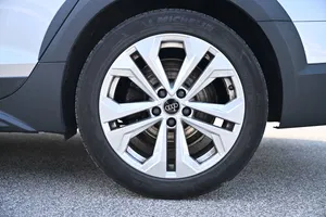 Audi A4 Allroad 40TDI quattro Aut. | Thumbnail 6 von 18