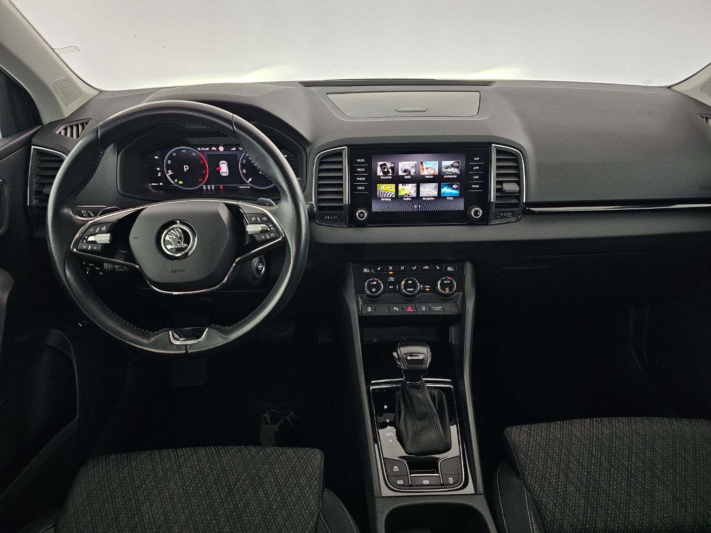 Skoda Karoq 2.0TDI Style DSG | Bild 15 von 28