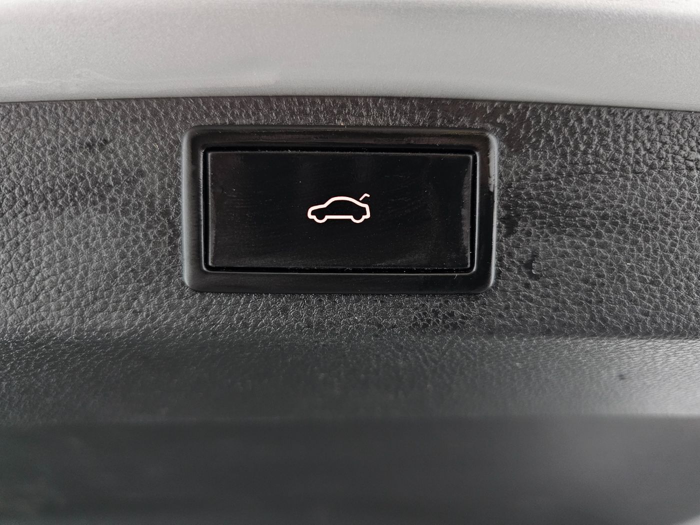 Skoda Karoq 2.0TDI Style DSG | Bild 26 von 28