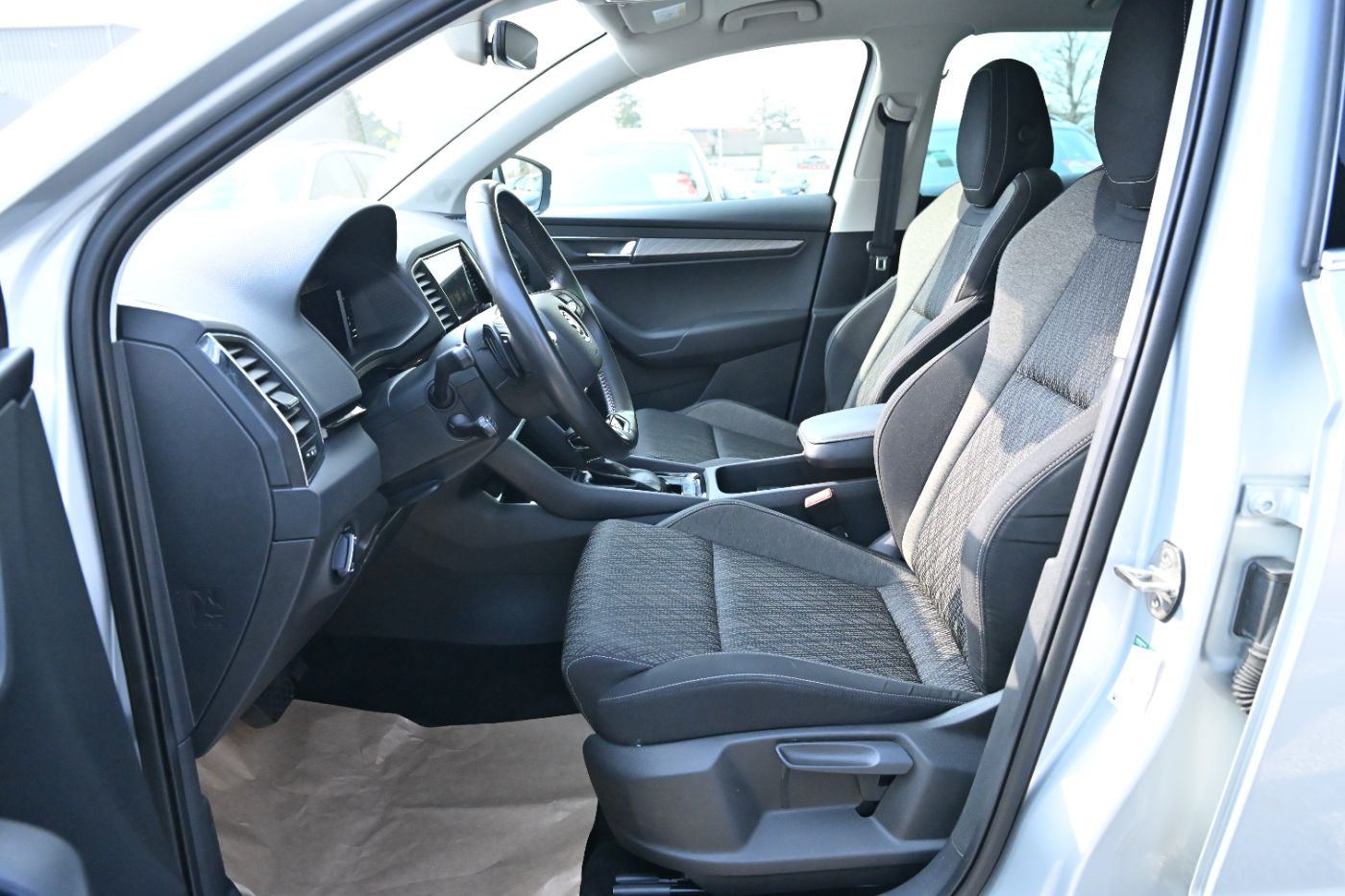 Skoda Karoq 2.0TDI Style DSG | Bild 10 von 23