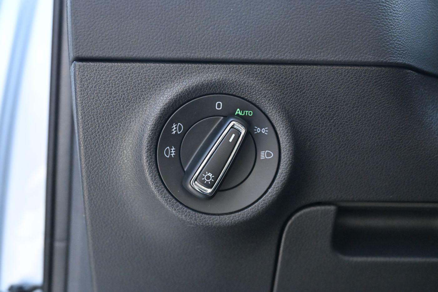 Skoda Karoq 2.0TDI Style DSG | Bild 9 von 23