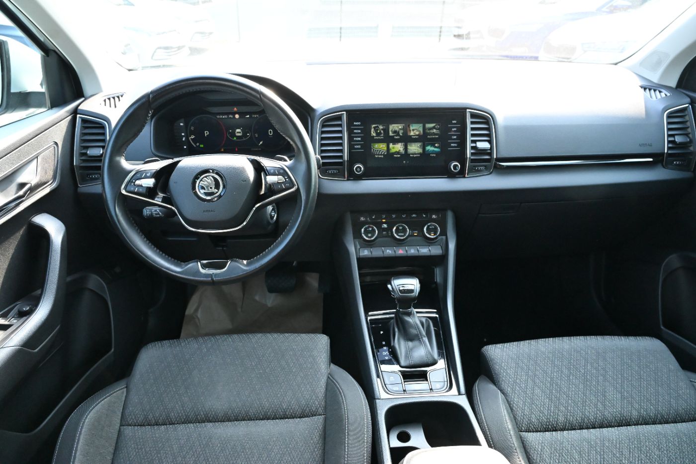 Skoda Karoq 2.0TDI Style DSG | Bild 11 von 23