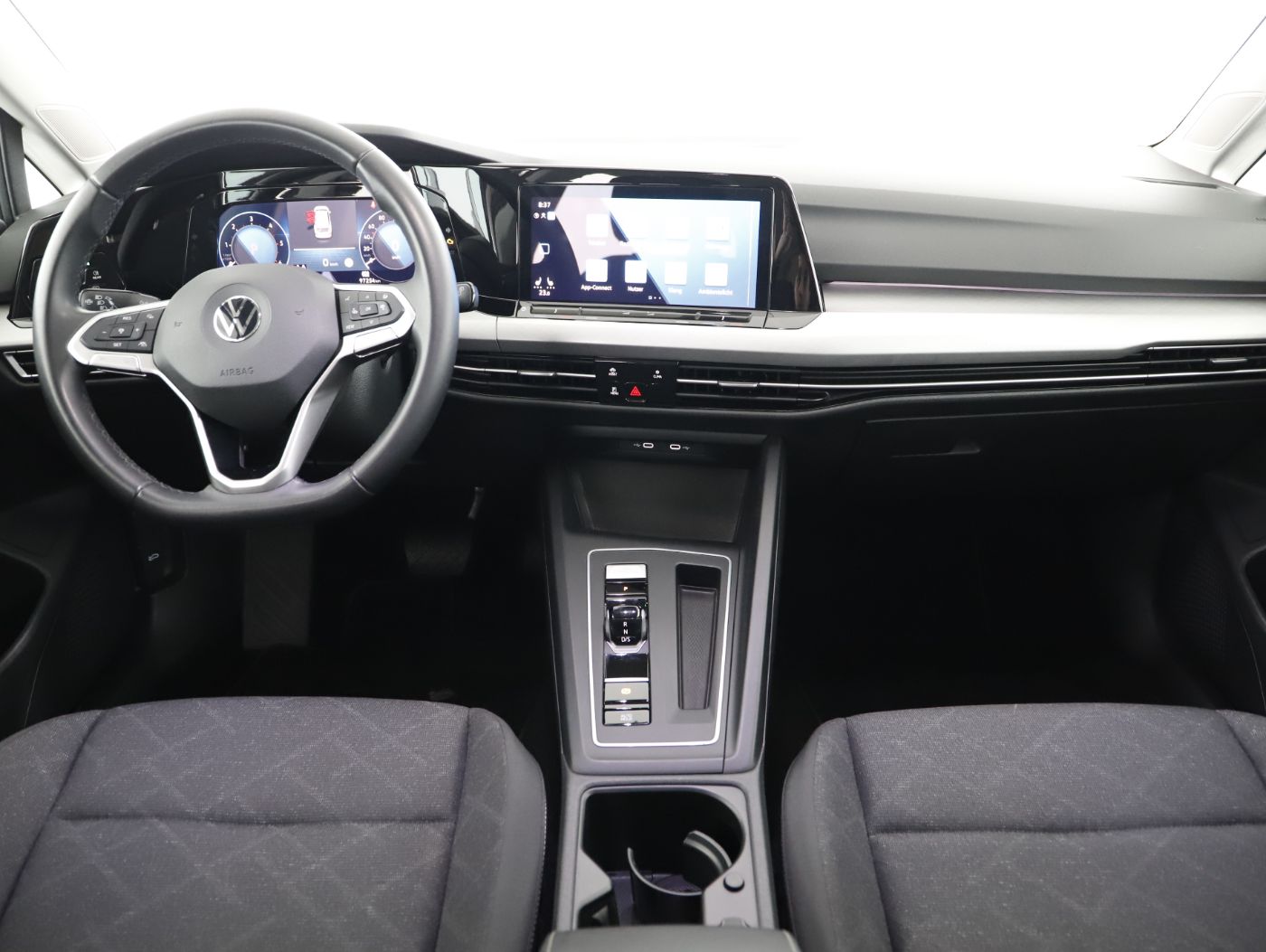 VW Golf VIII Var. 2.0 TDI DSG Life | Bild 12 von 24