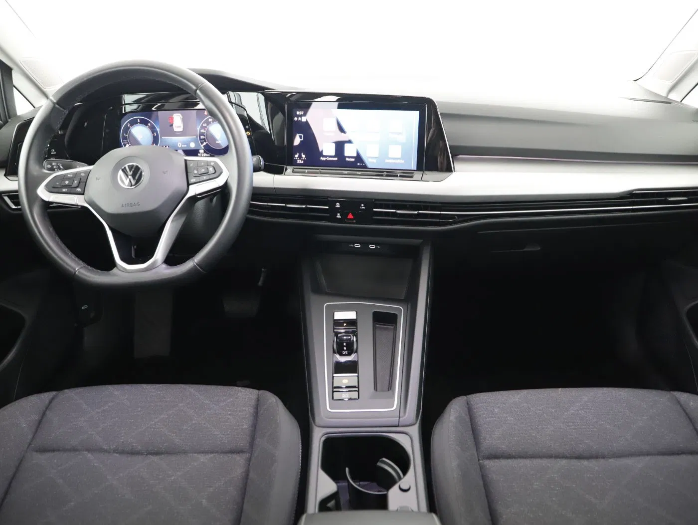 VW Golf VIII Var. 2.0 TDI DSG Life | Bild 12 von 24