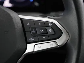 VW Golf VIII Var. 2.0 TDI DSG Life | Thumbnail 16 von 24