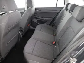 VW Golf VIII Var. 2.0 TDI DSG Life | Thumbnail 22 von 24