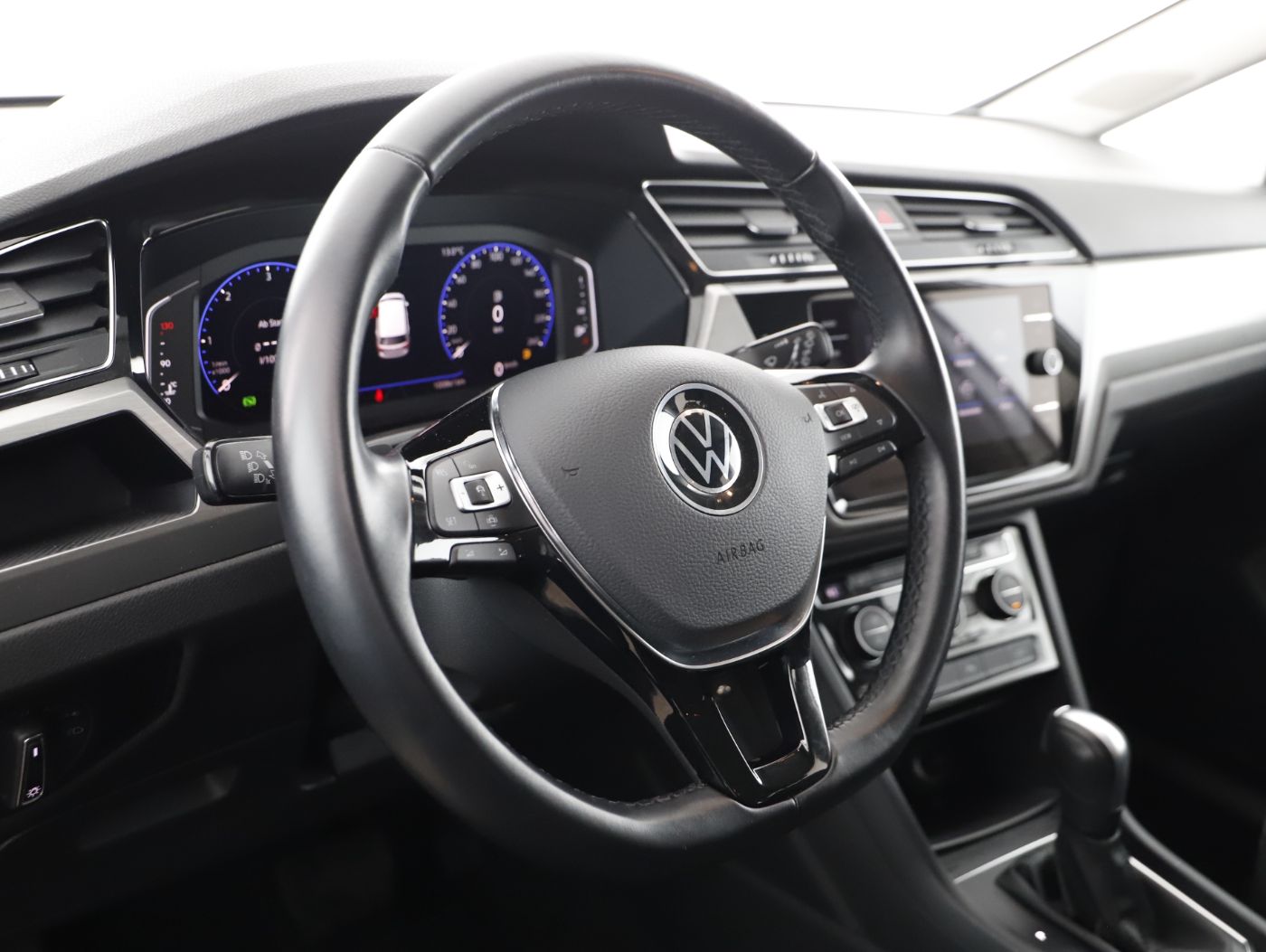 VW Touran 2.0 TDI BMT Comfortline / | Bild 10 von 24