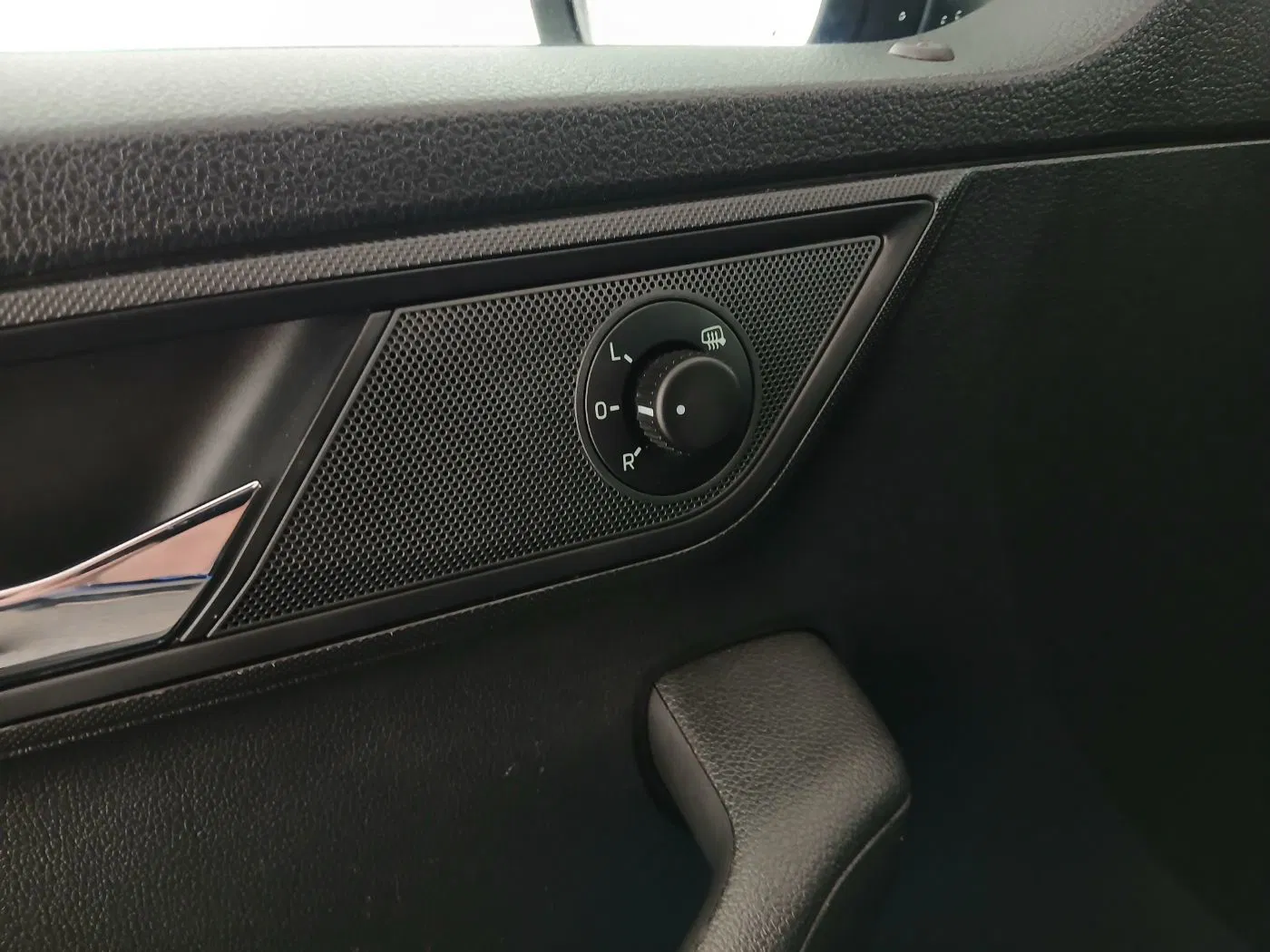 Skoda Fabia 1.2 TSI Green tec Style | Bild 12 von 25