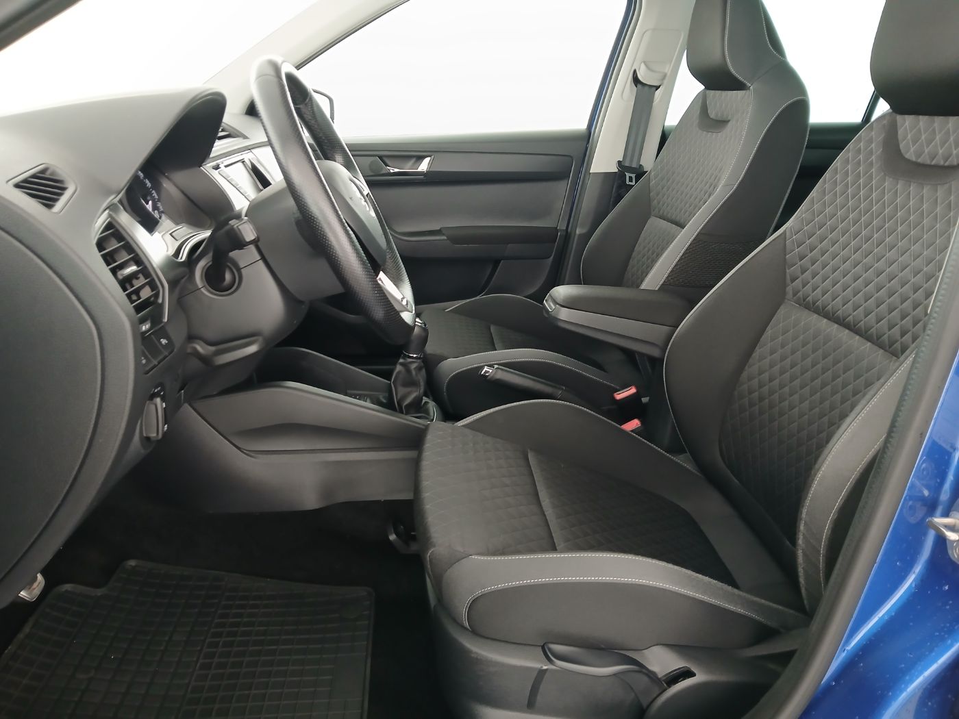 Skoda Fabia 1.2 TSI Green tec Style | Bild 14 von 25