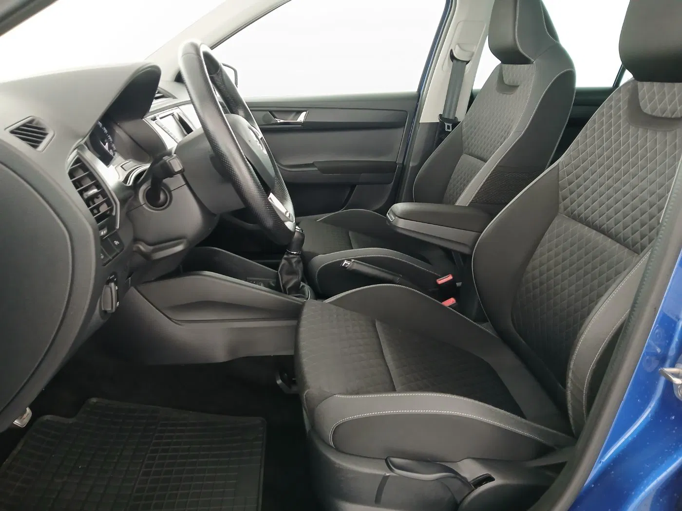 Skoda Fabia 1.2 TSI Green tec Style | Bild 14 von 25