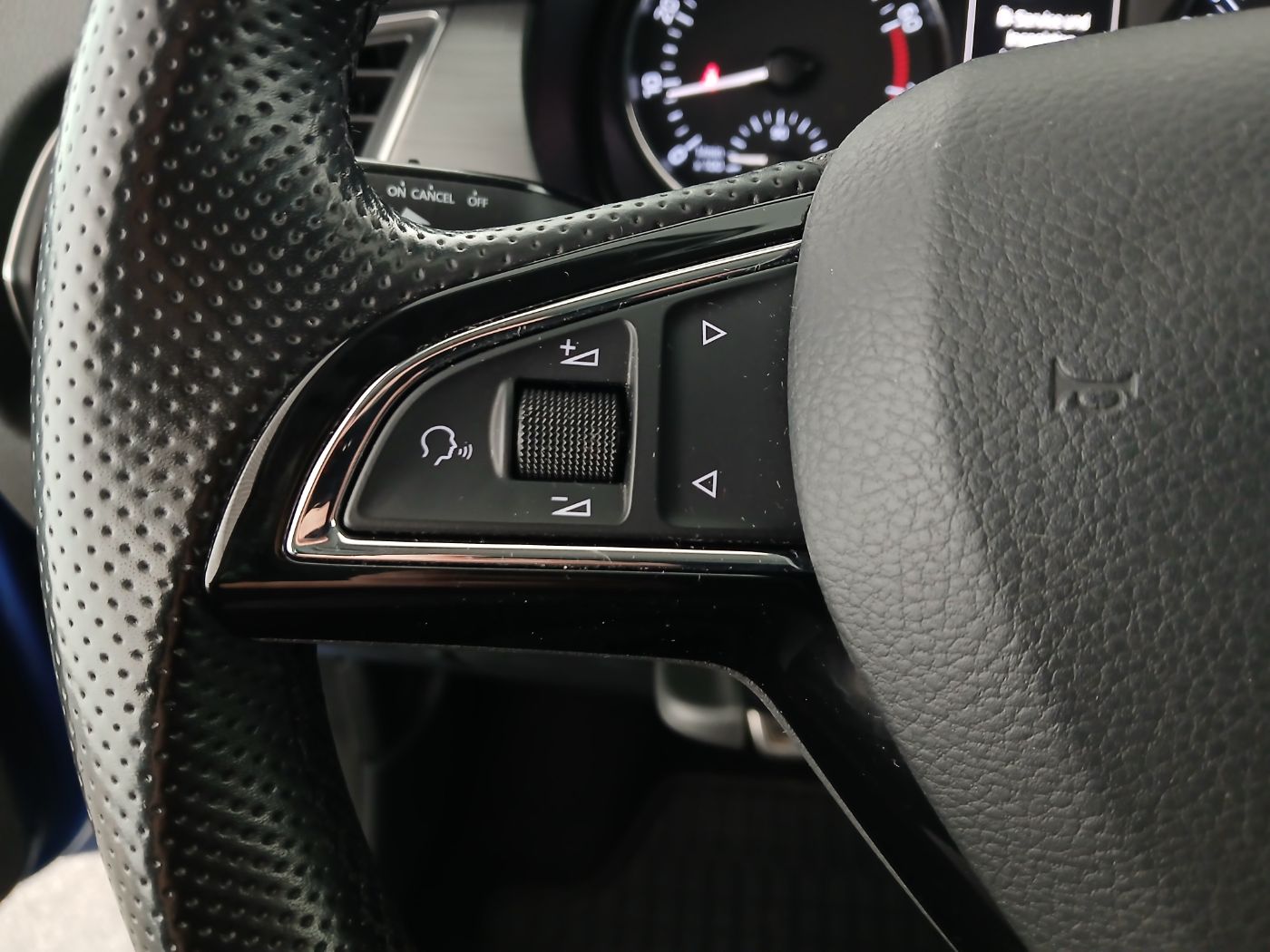 Skoda Fabia 1.2 TSI Green tec Style | Bild 17 von 25