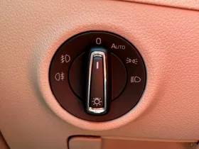 Skoda Superb Combi 2.0 TDI Style Aut. | Thumbnail 10 von 24