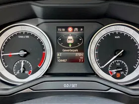 Skoda Superb Combi 2.0 TDI Style Aut. | Thumbnail 17 von 24