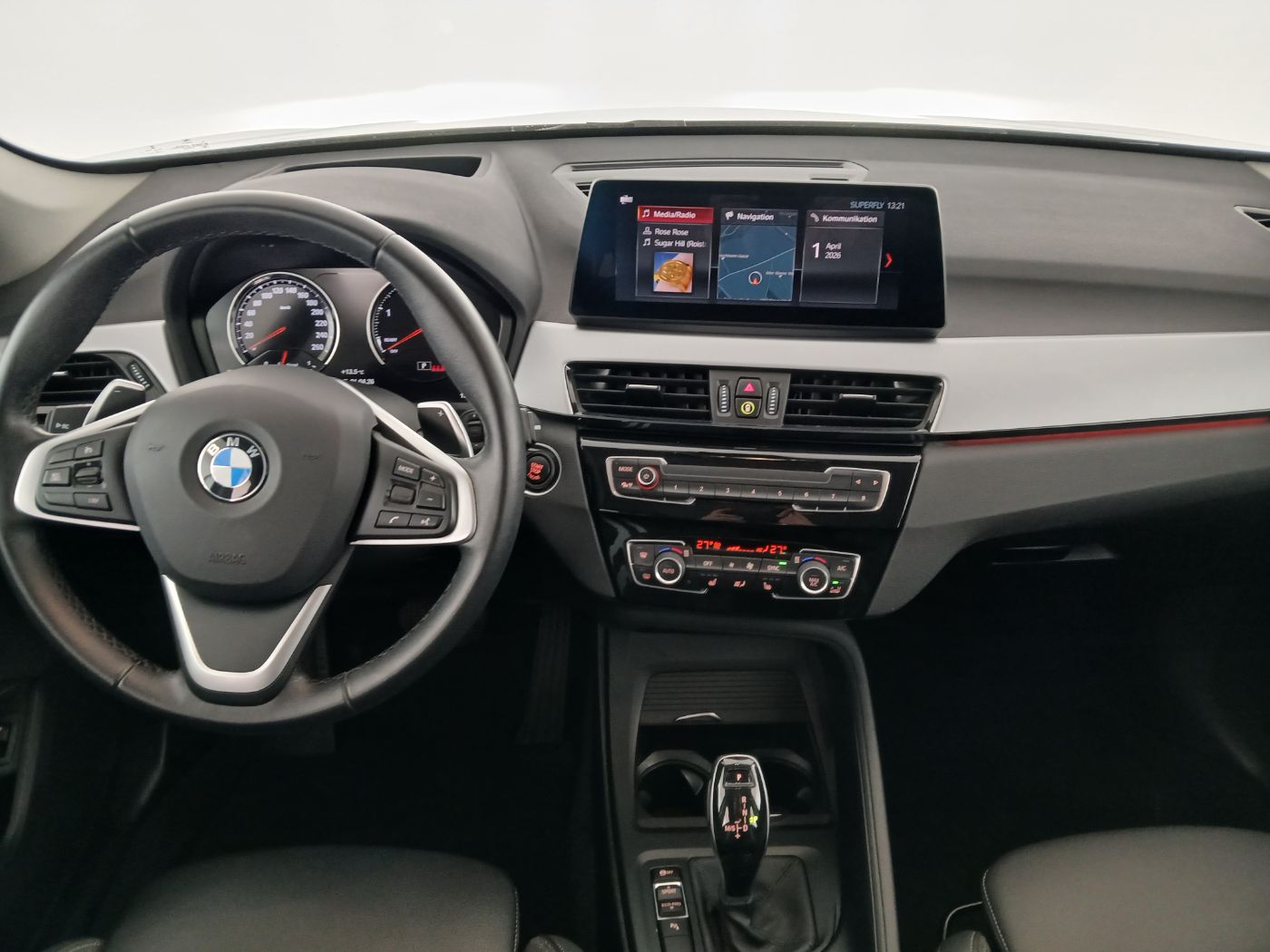 BMW X1 sDrive 18d Advantage | Bild 15 von 26