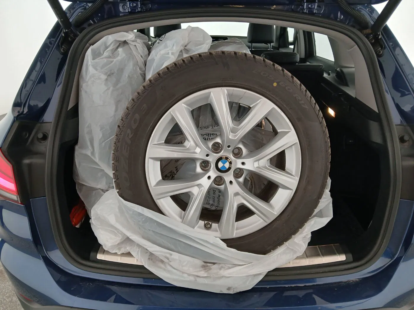 BMW X1 sDrive 18d Advantage | Bild 25 von 26