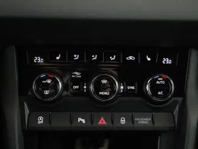 Skoda Karoq 2.0 TDI 4x4 Sportline | Thumbnail 19 von 23
