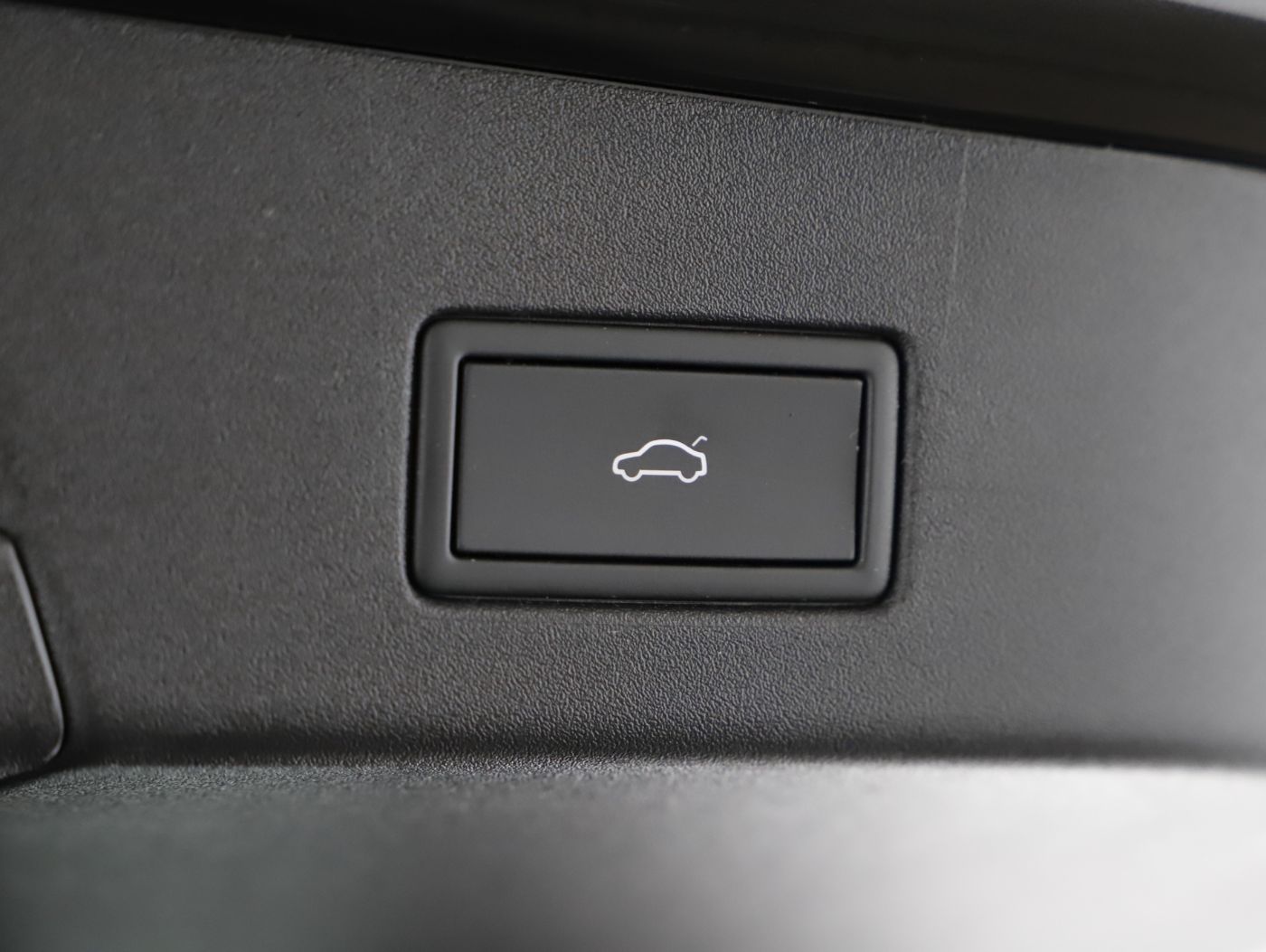 VW ID.4 Pro Perform 77kWh | Bild 27 von 28