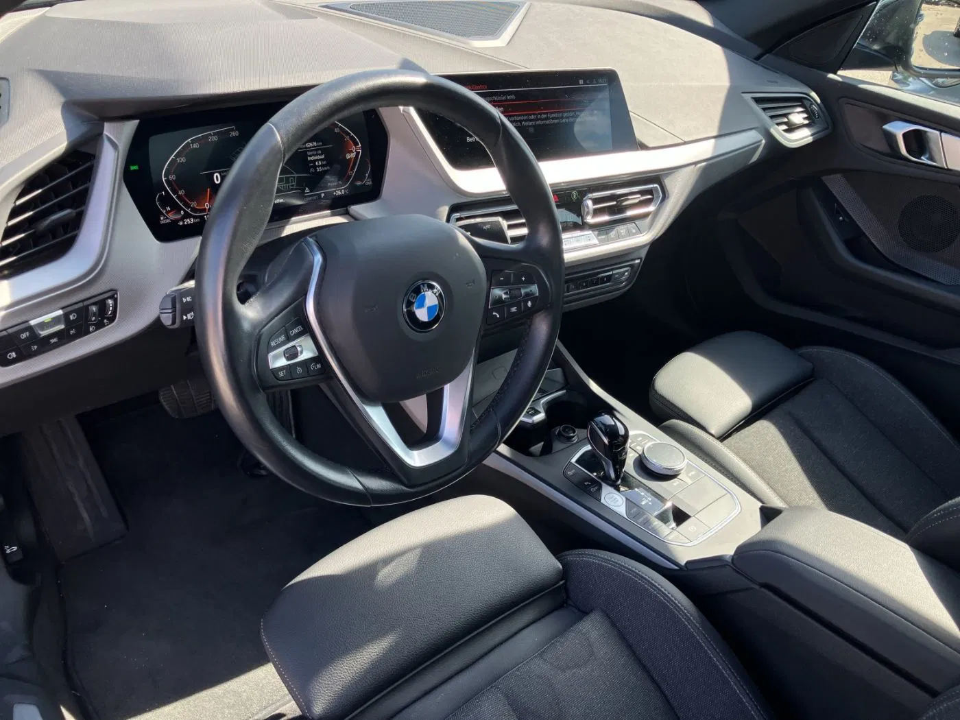 BMW 218d Gran Coupe Advantage | Bild 9 von 17
