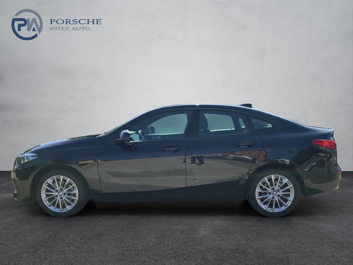 BMW 218d Gran Coupe Advantage | Bild 13 von 17